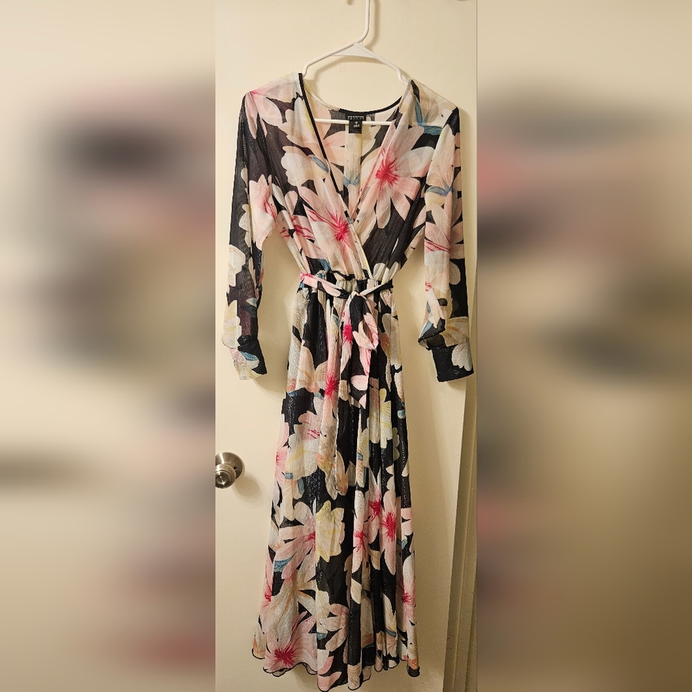 Size 4P En Focus Dress